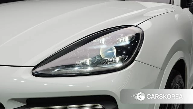 Porsche Cayenne (PO536) id 4672536 из Кореи 14