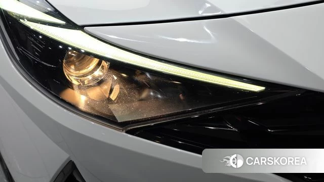 Hyundai Avante Hybrid (CN7) id 4936574 из Кореи 14