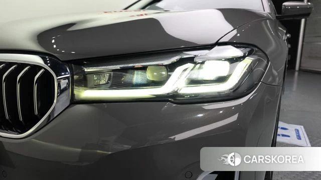 BMW 5 Series (G30) id 5047152 из Кореи 14