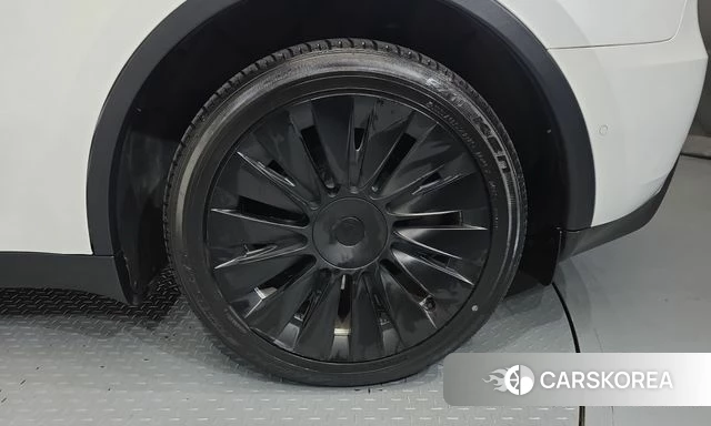 Tesla Model Y id 4966034 из Кореи 14