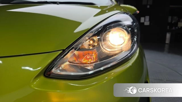 Toyota Prius C id 4918944 из Кореи 14