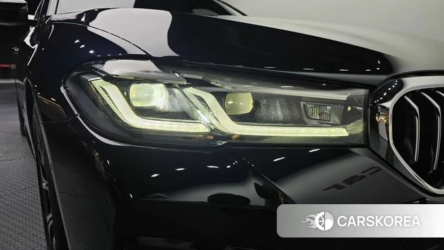 BMW 5 Series (G30) id 4965809 из Кореи 14