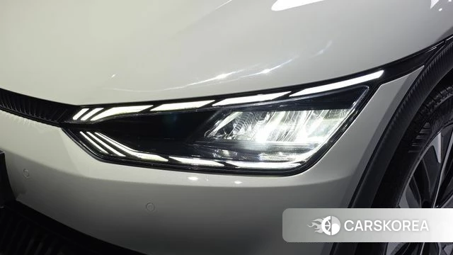 Kia EV6 id 5040102 из Кореи 14