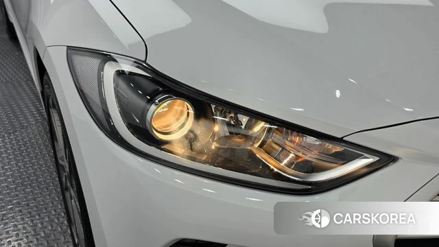 Hyundai Avante AD id 4993492 из Кореи 14