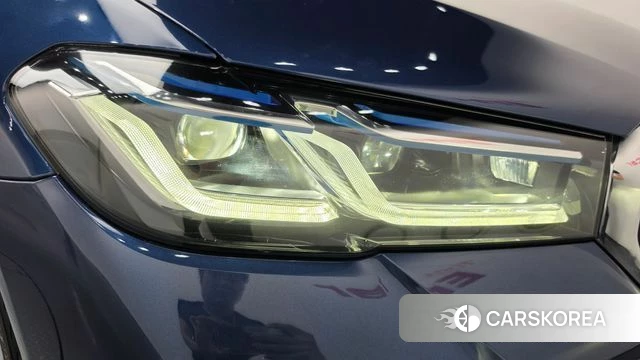 BMW 5 Series (G30) id 4992472 из Кореи 14