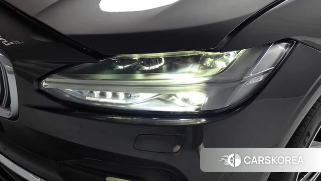 Volvo S90 id 4987000 из Кореи 14