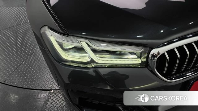 BMW 5 Series (G30) id 5012627 из Кореи 14