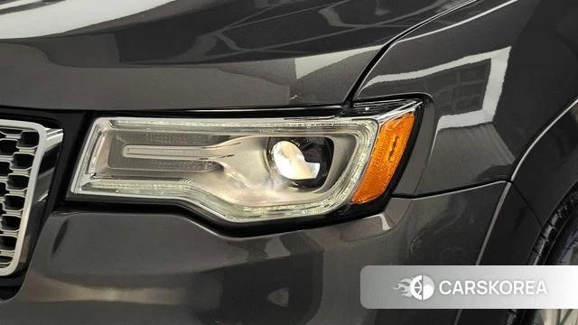 Jeep Grand Cherokee id 4936606 из Кореи 14