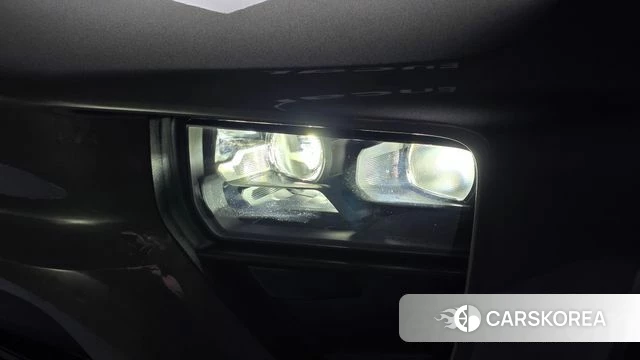 Porsche Makan EV id 4921180 из Кореи 14
