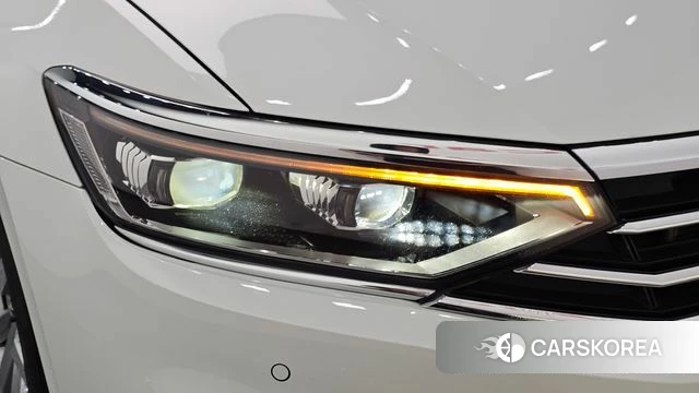 Volkswagen Passat GT (B8) id 4906622 из Кореи 14