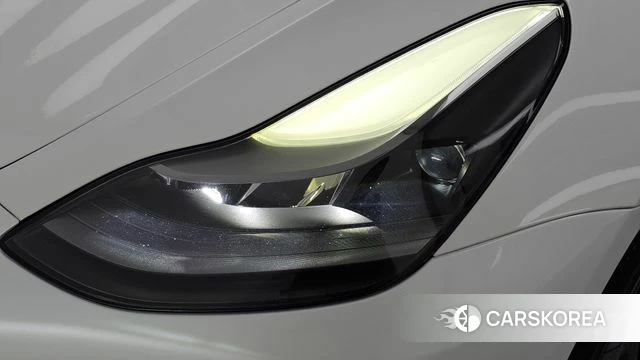 Tesla Model 3 id 4697931 из Кореи 14