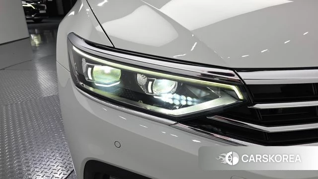 Volkswagen Passat GT (B8) id 4935901 из Кореи 14