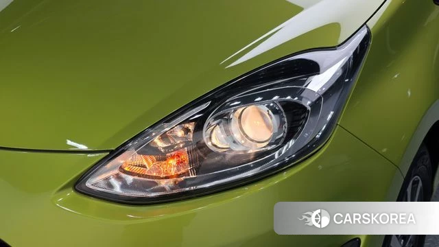 Toyota Prius C id 5014073 из Кореи 14