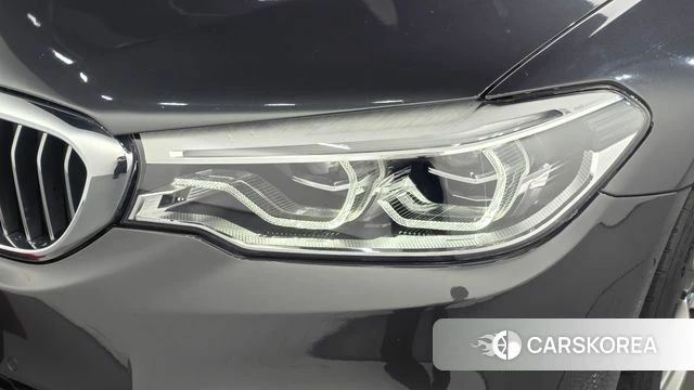 BMW 5 Series (G30) id 5028810 из Кореи 14