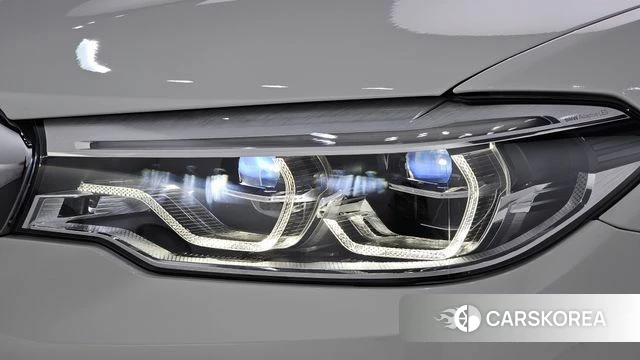 BMW 5 Series (G30) id 4988521 из Кореи 14
