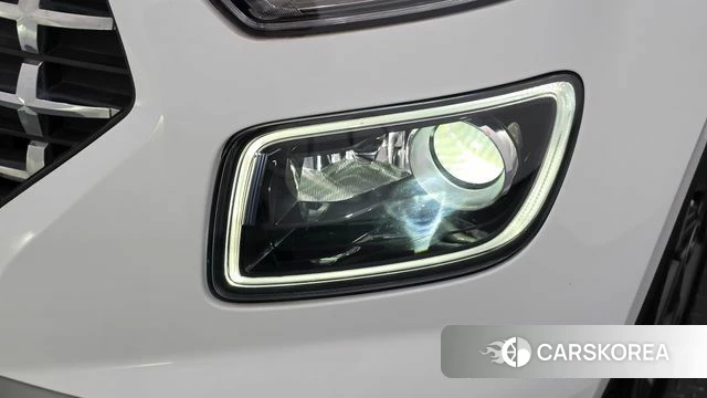 Hyundai Venue id 4696386 из Кореи 14