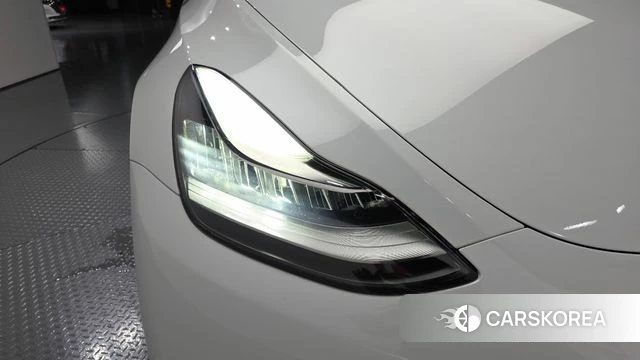 Tesla Model Y id 4975993 из Кореи 14