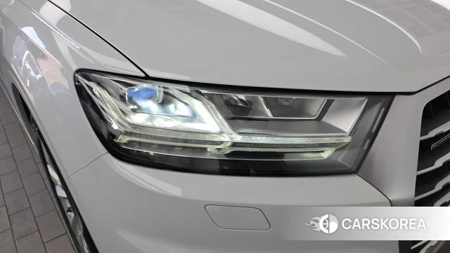 Audi Q7 (4M) id 4967351 из Кореи 14