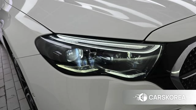 Mercedes-Benz E-Class W214 id 4916680 из Кореи 14
