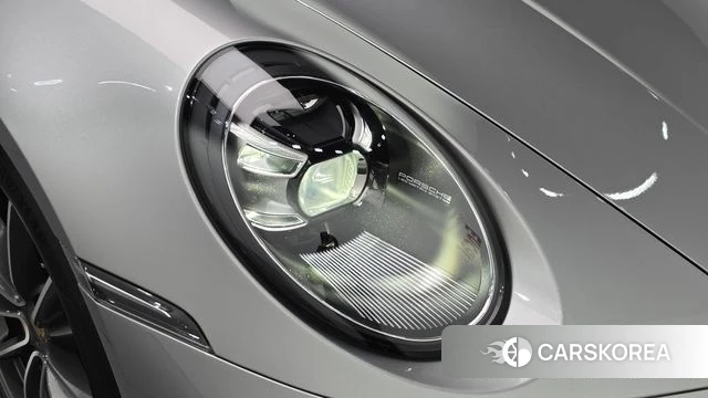 Porsche 911(992) id 4997709 из Кореи 14