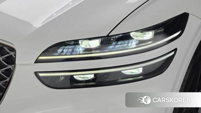Genesis GV70 id 4997321 из Кореи 14