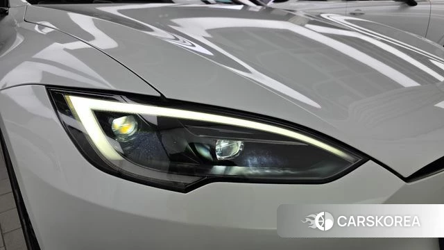Tesla Model S id 4990886 из Кореи 14