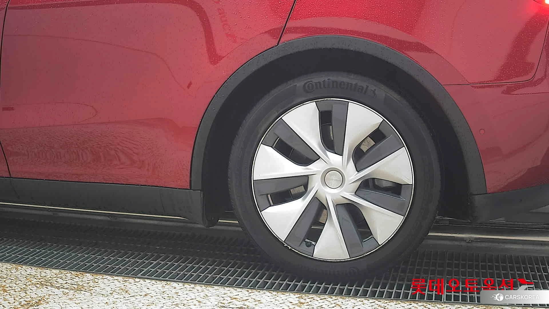 Tesla Model Y Standard Range id 4984745 из Кореи 14