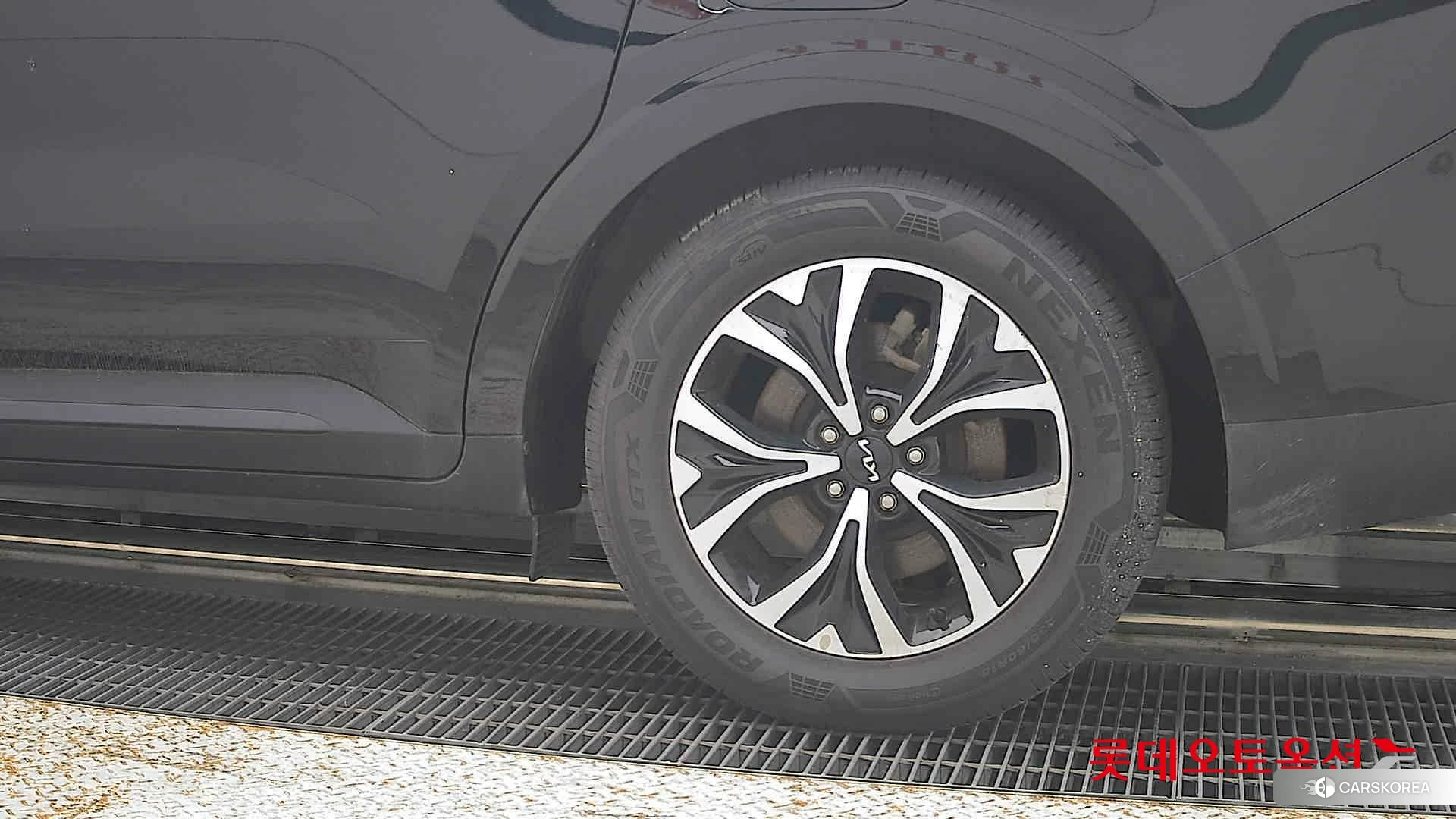 Kia Carnival id 4984675 из Кореи 14