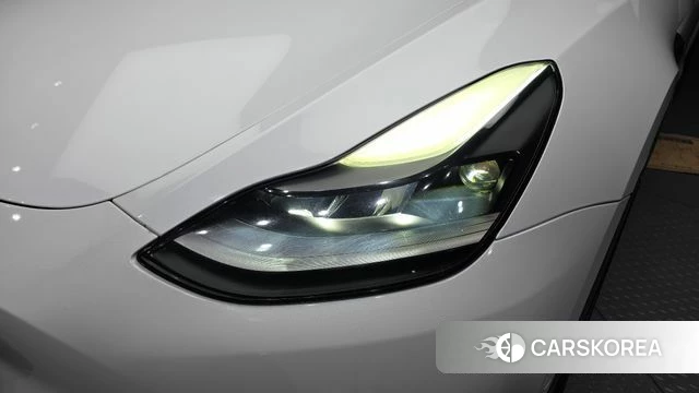 Tesla Model Y id 4898759 из Кореи 14