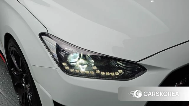 Hyundai Veloster (JS) id 5018741 из Кореи 14