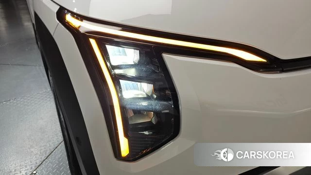 Kia EV3 id 4870816 из Кореи 14