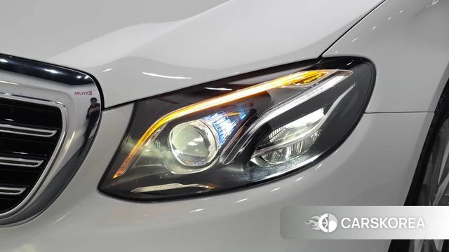 Mercedes-Benz E-Class W213 id 5035654 из Кореи 14