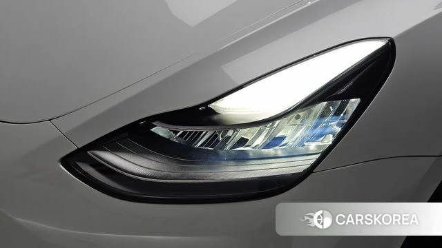 Tesla Model Y id 5012320 из Кореи 14
