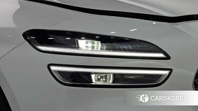 Genesis The New G70 id 4980198 из Кореи 14