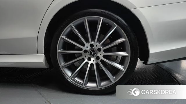 Mercedes-Benz E-Class W213 id 5060335 из Кореи 14