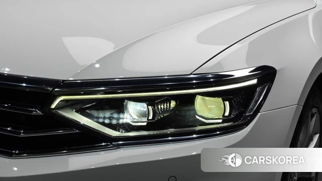 Volkswagen Passat GT (B8) id 4906663 из Кореи 14
