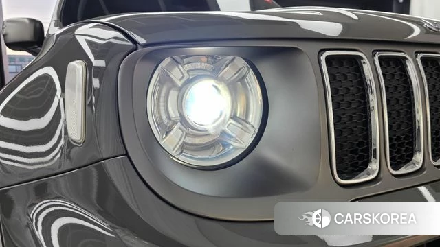 Jeep Renegade id 4907348 из Кореи 14