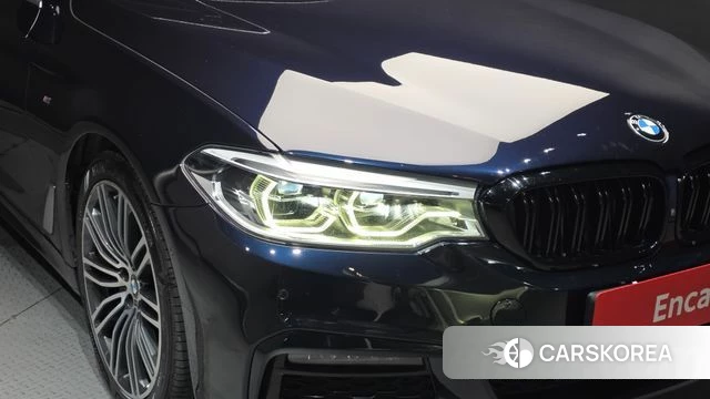 BMW 5 Series (G30) id 4977313 из Кореи 14