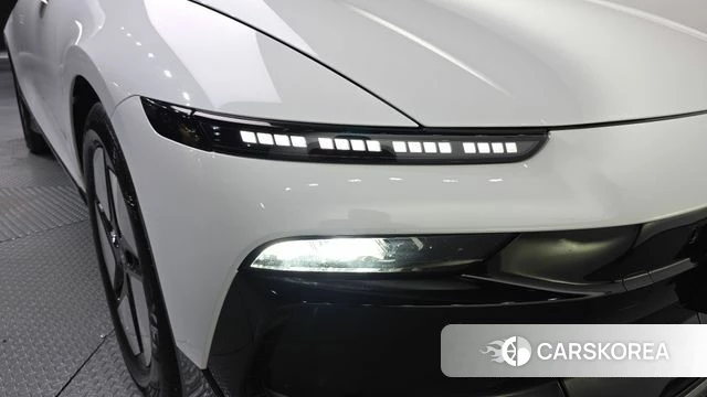 Hyundai The New Ionic 6 id 5020822 из Кореи 14