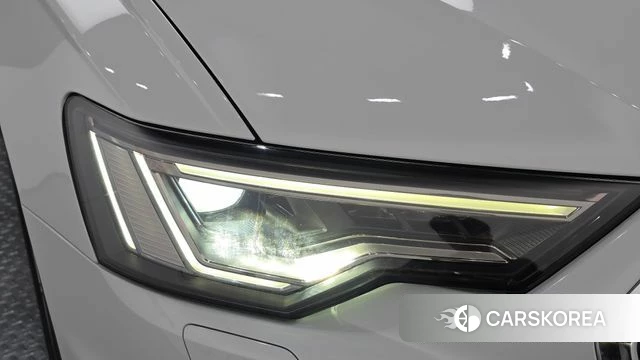 Audi A6 (C8) id 4977172 из Кореи 14