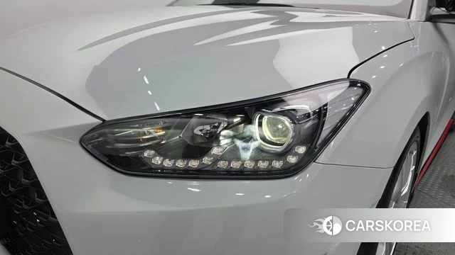 Hyundai Veloster (JS) id 5013609 из Кореи 14