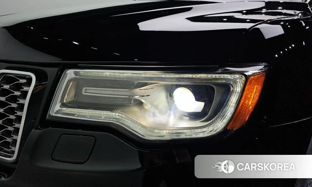Jeep Grand Cherokee id 5023553 из Кореи 14