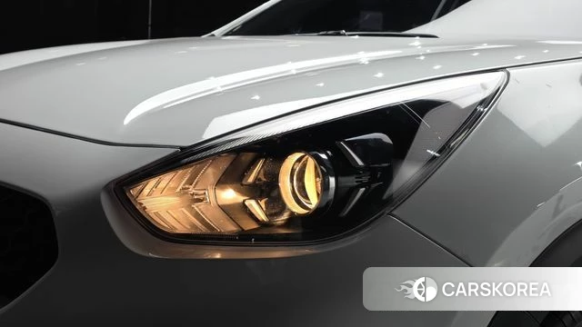Kia The New Niro id 5034843 из Кореи 14