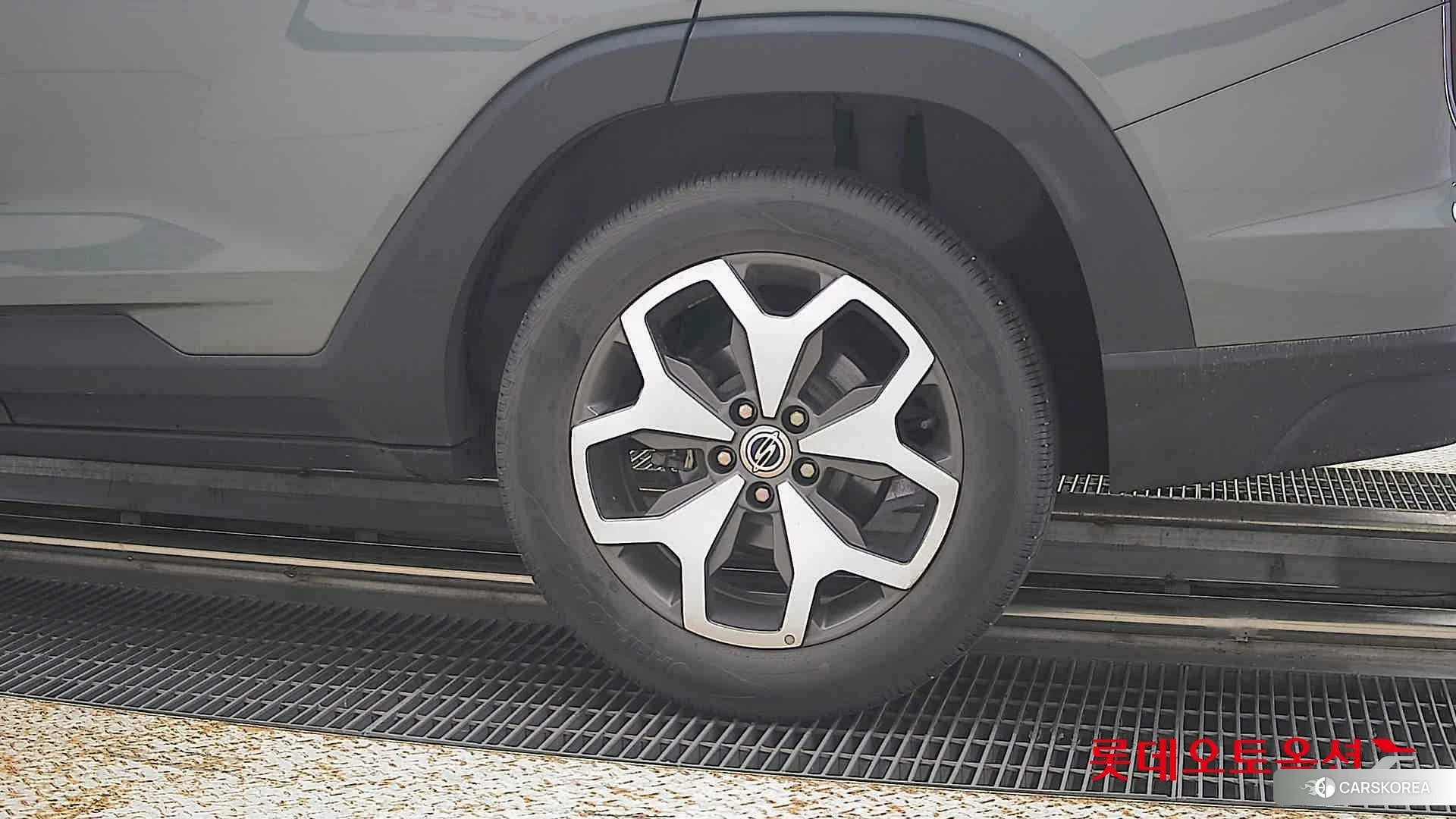 SsangYong Torres id 4984731 из Кореи 14