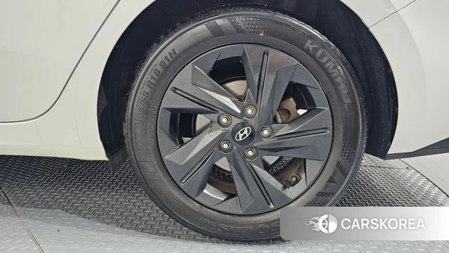 Hyundai Avante (CN7) id 4836497 из Кореи 14