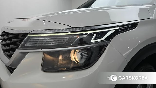 Kia Seltos id 4976623 из Кореи 14