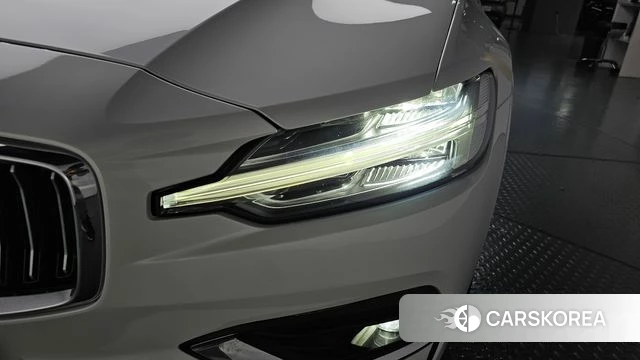 Volvo S60 3rd generation id 4541851 из Кореи 15