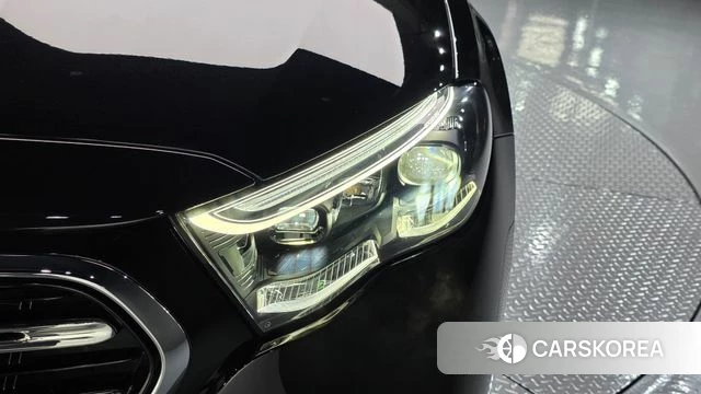 Mercedes-Benz E-Class W214 id 5026208 из Кореи 14