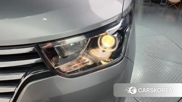 Hyundai The New Grand Starex id 4930838 из Кореи 14