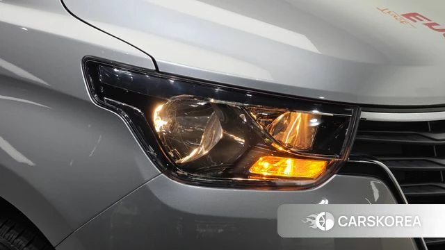 Hyundai The New Grand Starex id 4759257 из Кореи 14